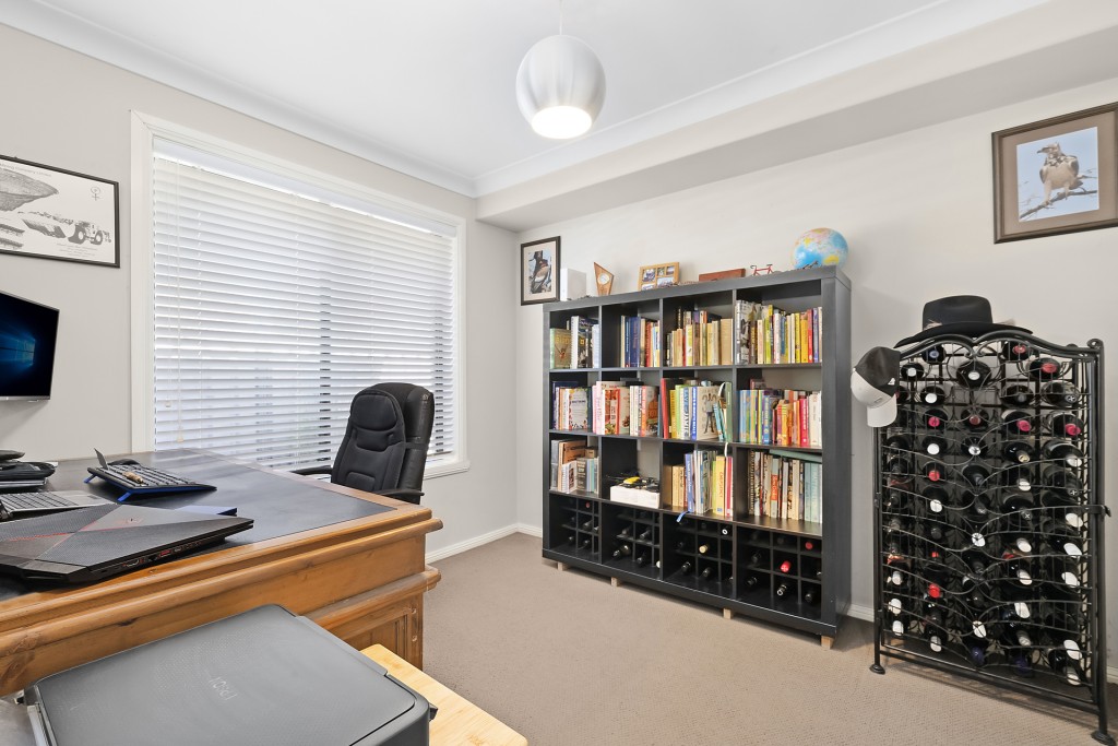 11 Elizabeth Street, Spring Hill NSW 2800 - photo 11