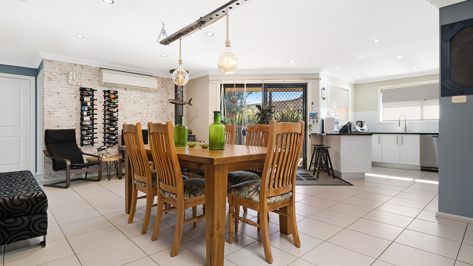 11 Elizabeth Street, Spring Hill NSW 2800 - photo 4