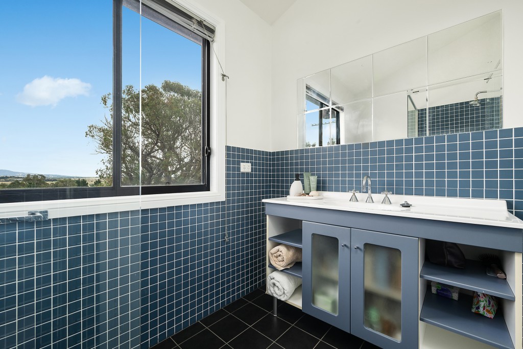 6 Brumbys Run, Orange NSW 2800 - photo 12
