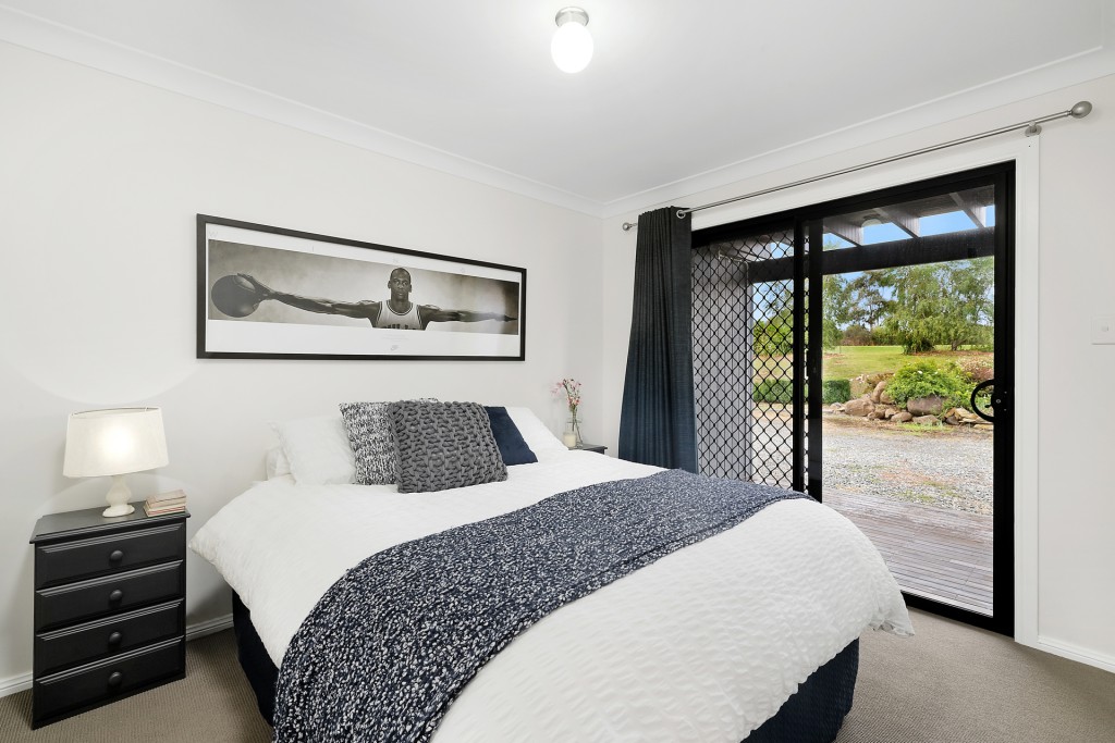 6 Brumbys Run, Orange NSW 2800 - photo 14