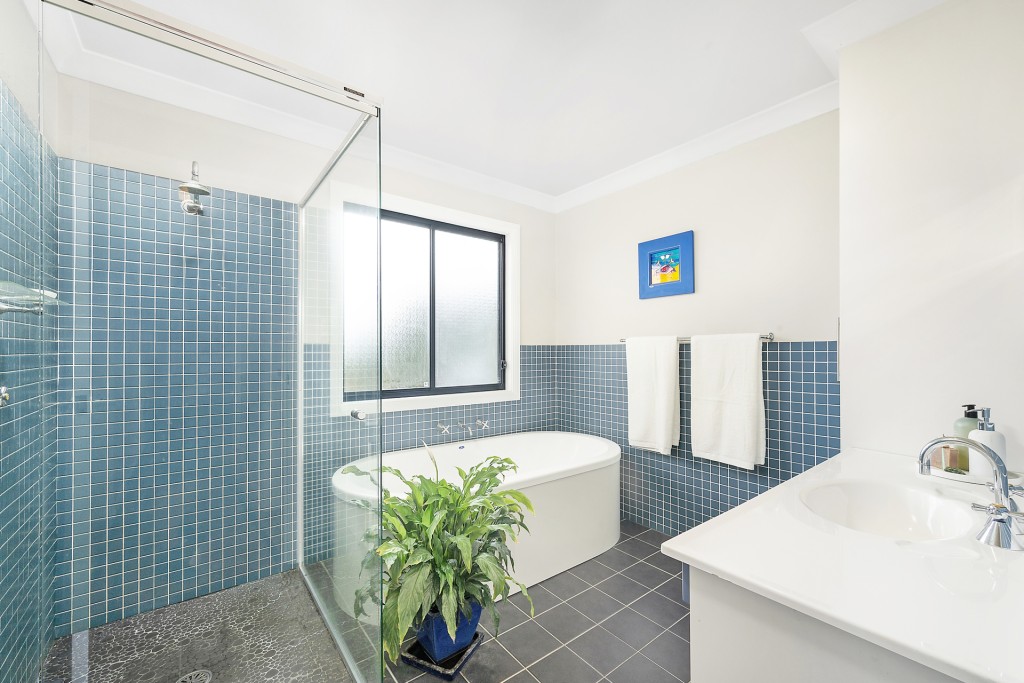 6 Brumbys Run, Orange NSW 2800 - photo 8