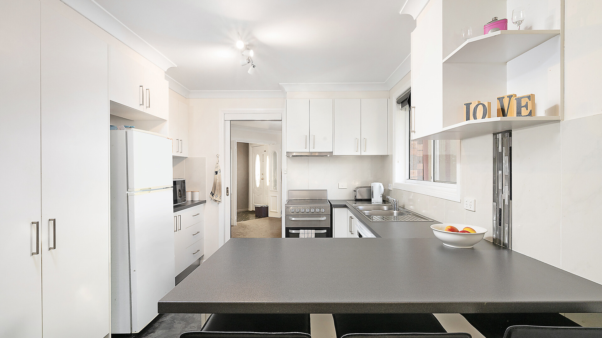 24 Sieben Drive, Orange NSW 2800 - photo 4