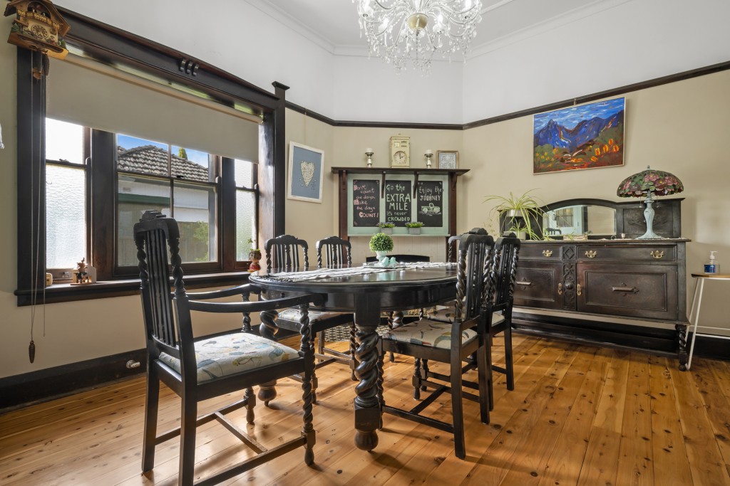 25 Belmore Street, Canowindra NSW 2804 - photo 7