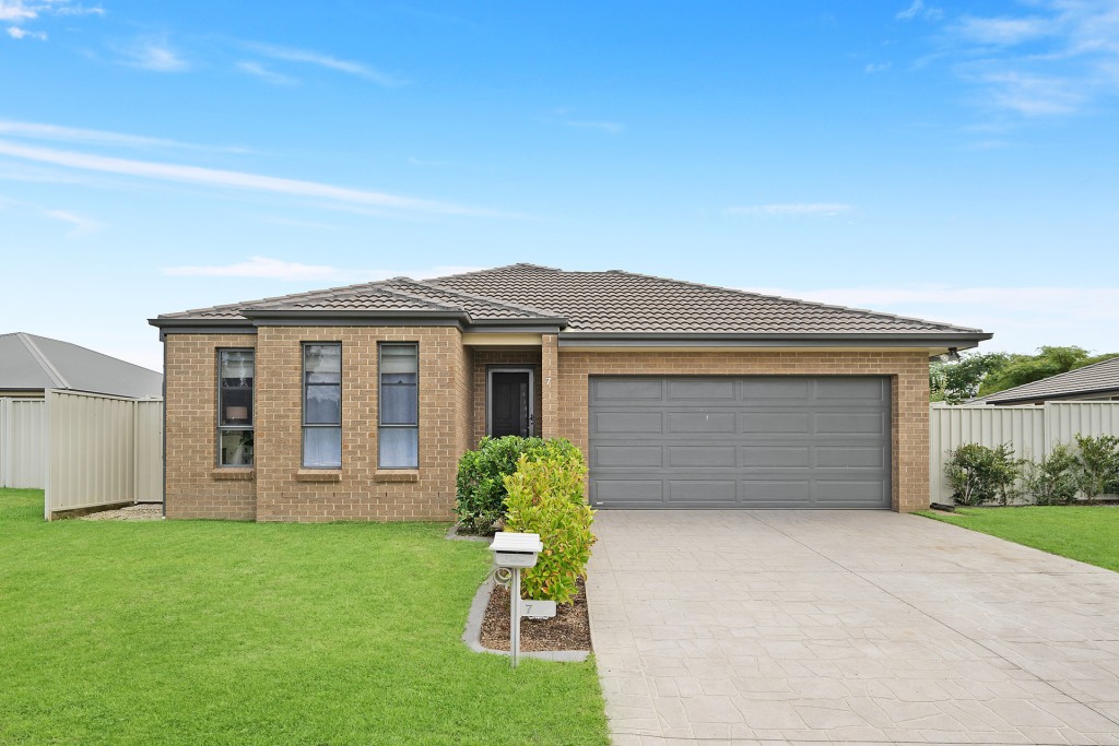 7 Garnet Street, Orange NSW 2800 - McGrath Central West