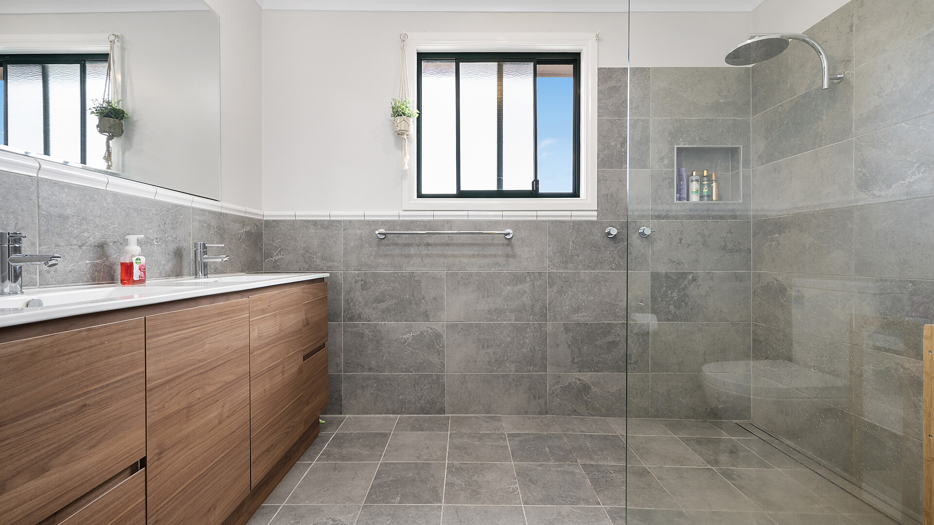 362 Lords Place, Orange NSW 2800 - photo 13