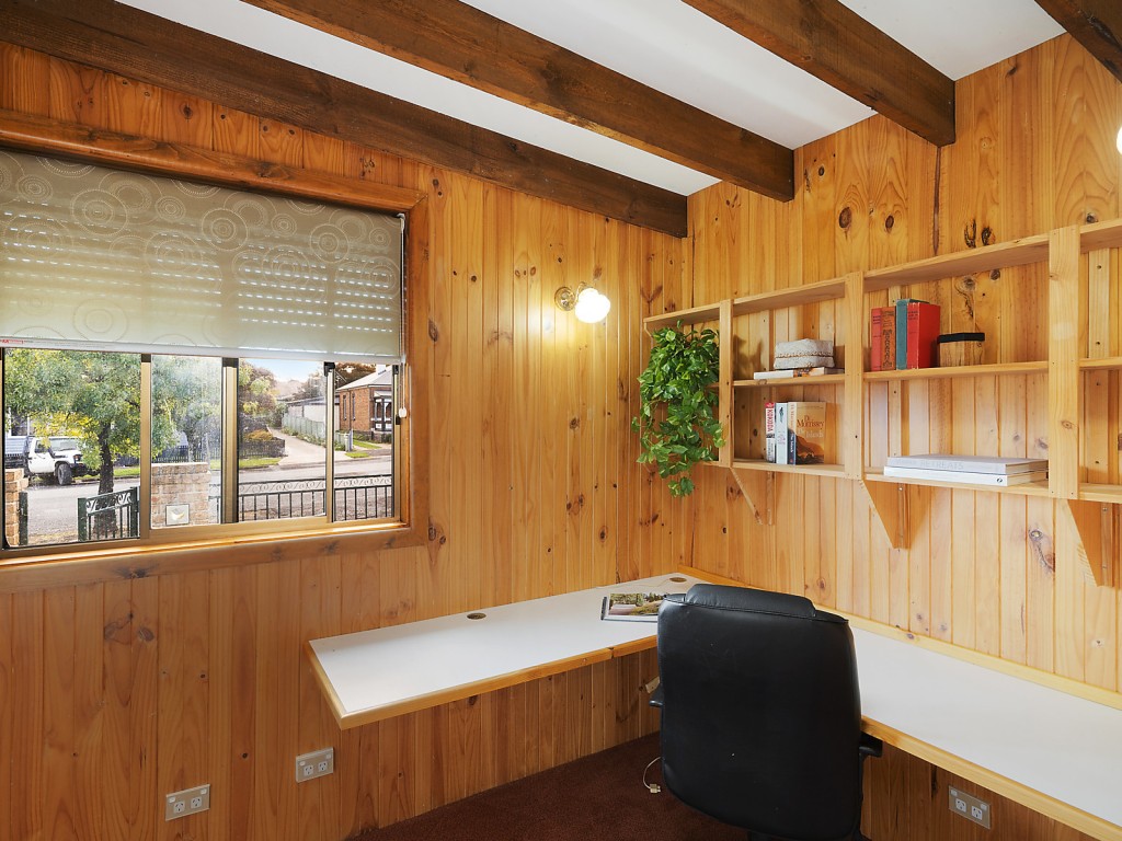 362 Lords Place, Orange NSW 2800 - photo 17
