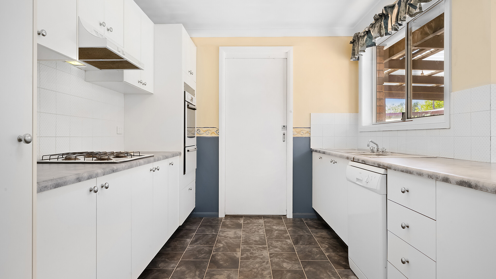 418 Anson Street, Orange NSW 2800 - photo 4