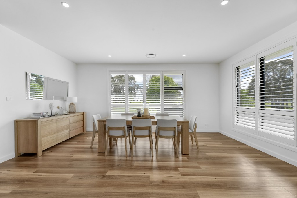 18 Roseteague Way, Orange NSW 2800 - photo 5