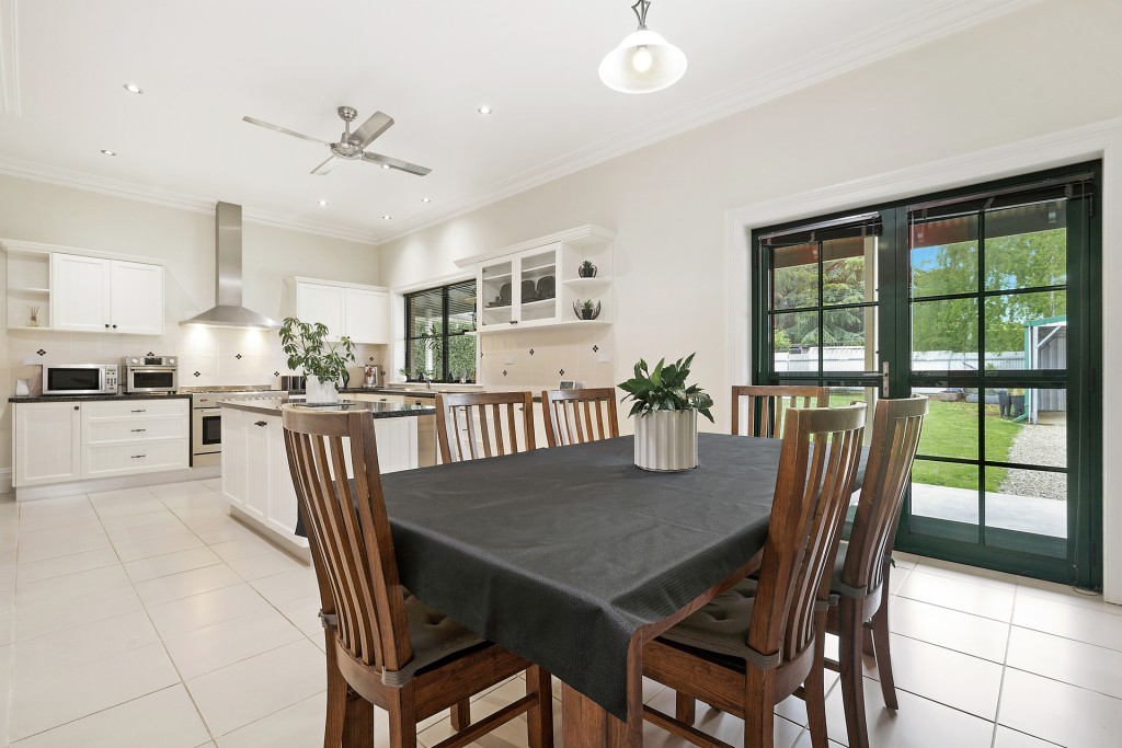 22 Church Street, Millthorpe NSW 2798 - photo 8