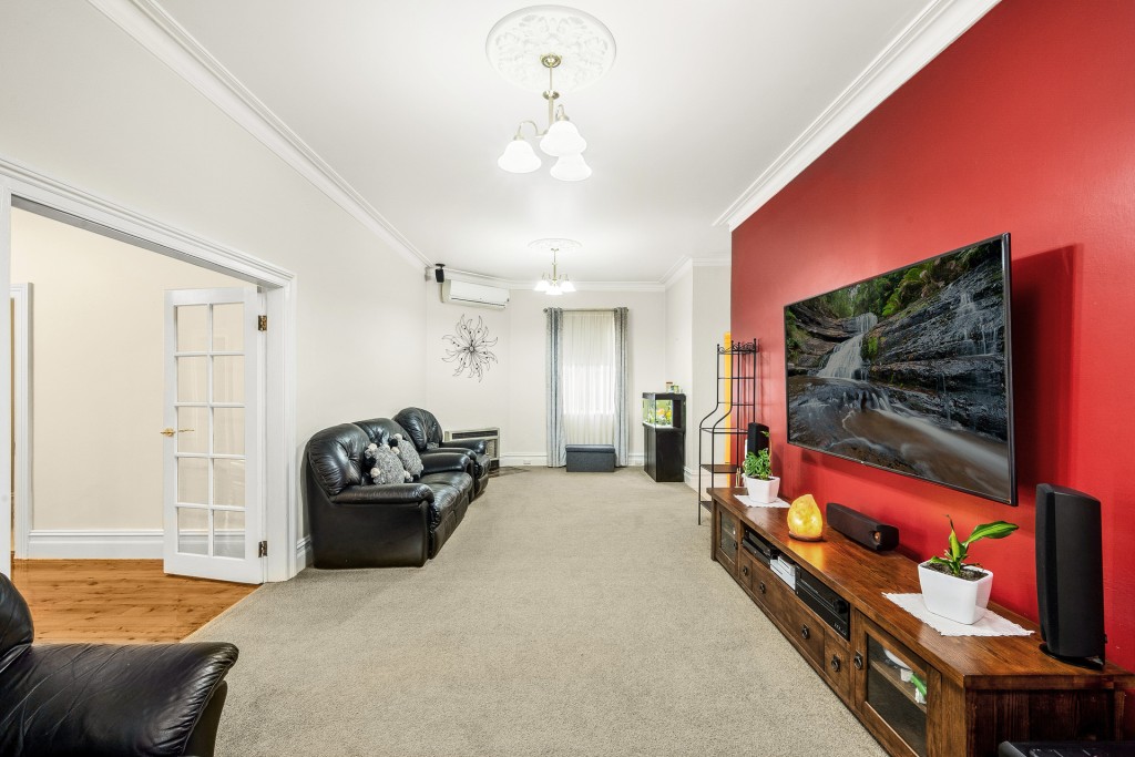 22 Church Street, Millthorpe NSW 2798 - photo 10