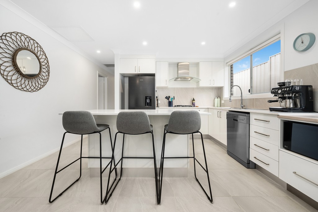 31 Clem Mcfawn Place, Orange NSW 2800 - photo 3