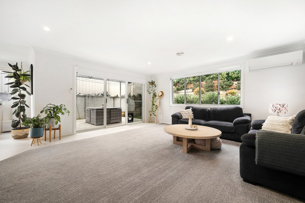 31 Clem Mcfawn Place, Orange NSW 2800 - photo 4