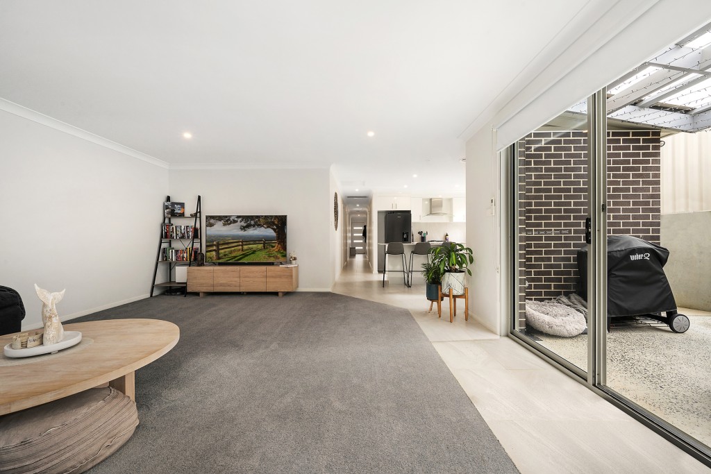 31 Clem Mcfawn Place, Orange NSW 2800 - photo 5