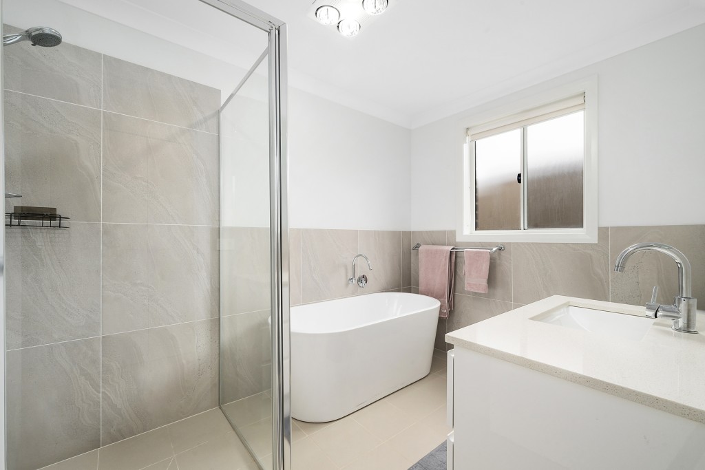 31 Clem Mcfawn Place, Orange NSW 2800 - photo 6