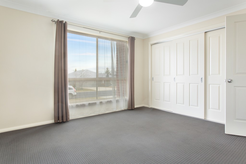22 Blaxland Drive, Llanarth NSW 2795 - photo 11