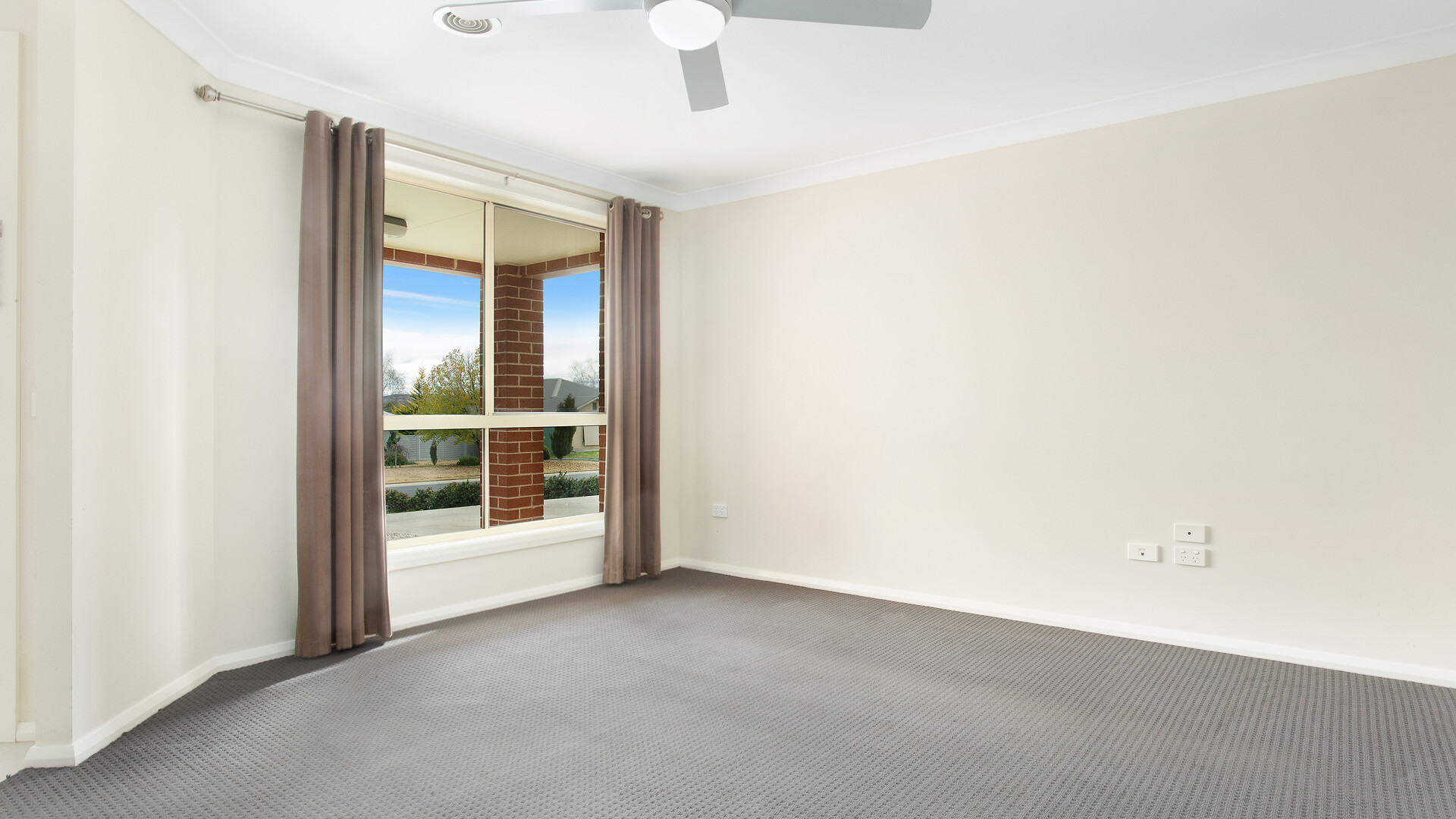 22 Blaxland Drive, Llanarth NSW 2795 - photo 6