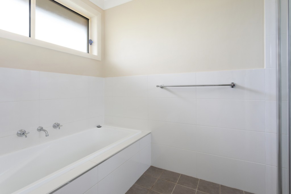 22 Blaxland Drive, Llanarth NSW 2795 - photo 9