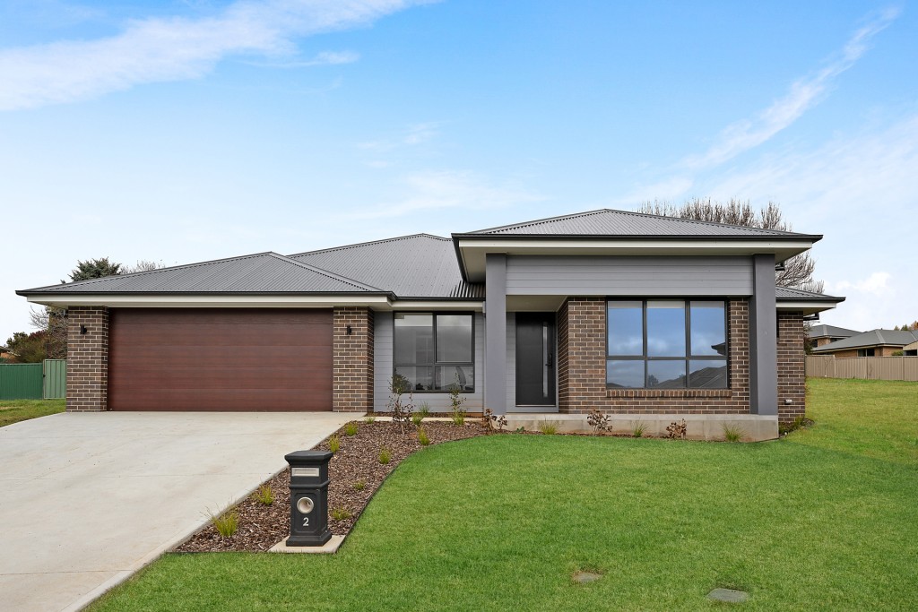 2 Streatfeild Close, Blayney NSW 2799 - McGrath Central West