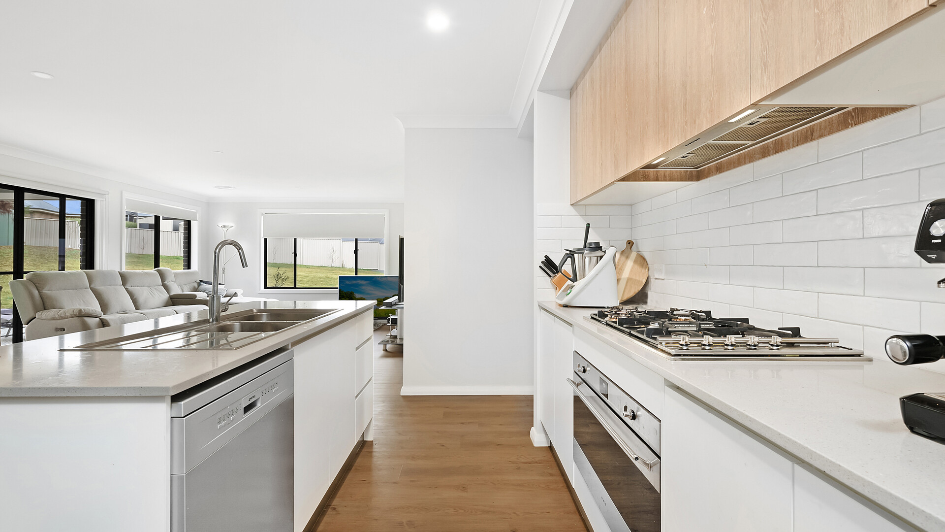 2 Streatfeild Close, Blayney NSW 2799 - photo 3