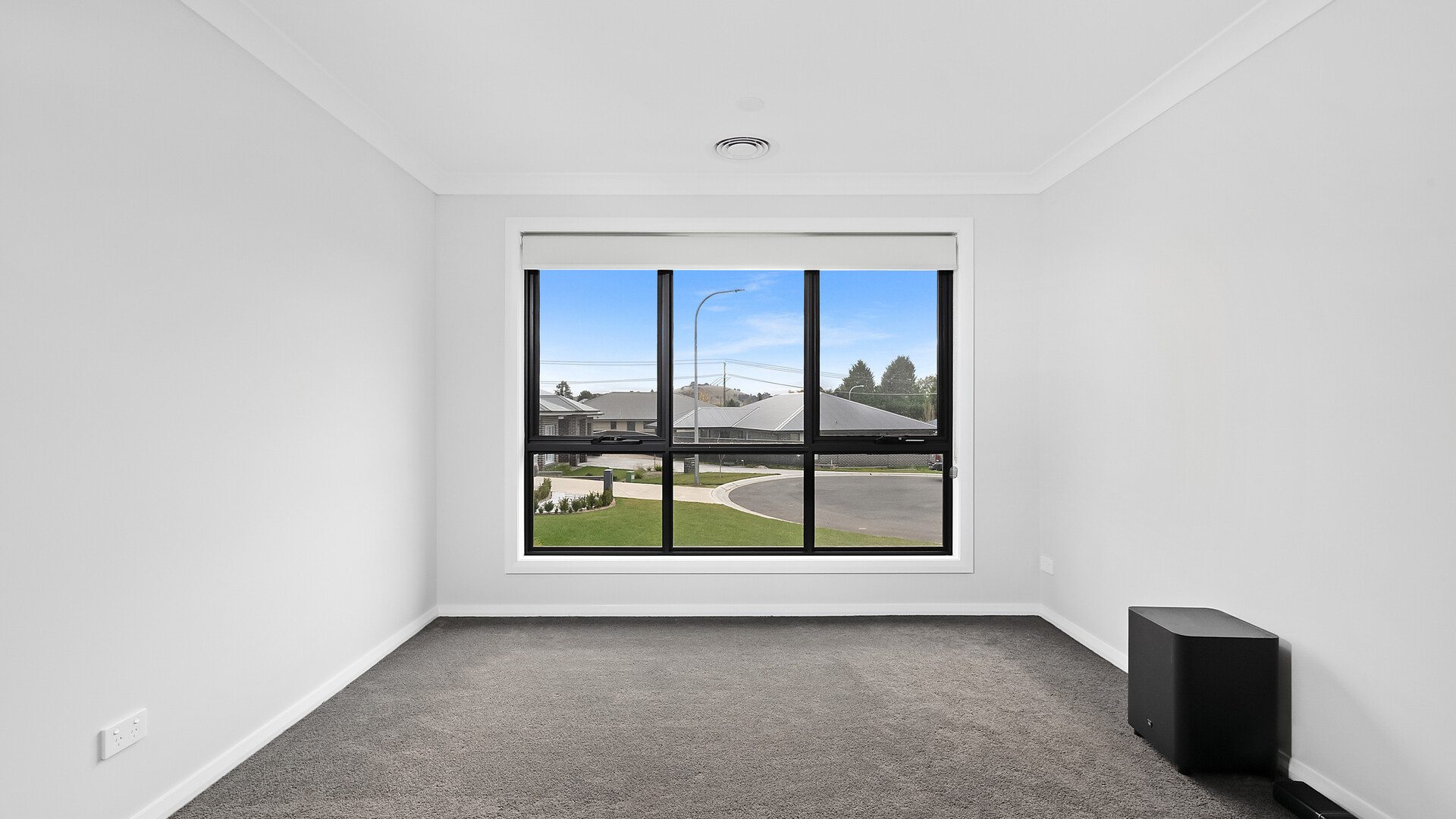 2 Streatfeild Close, Blayney NSW 2799 - photo 5