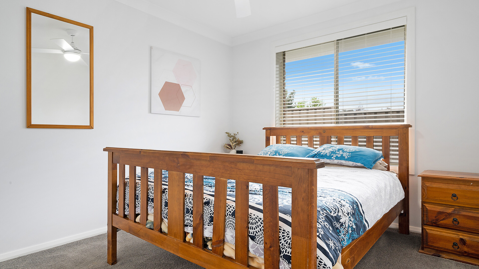 26 Emmaville Street, Orange NSW 2800 - photo 9
