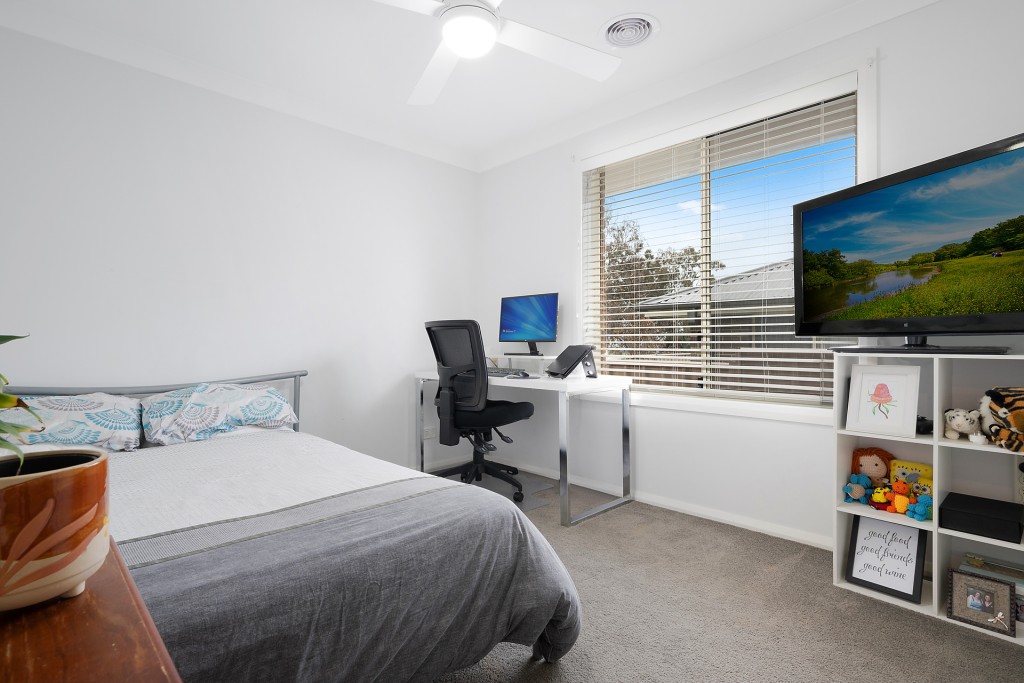 26 Emmaville Street, Orange NSW 2800 - photo 10