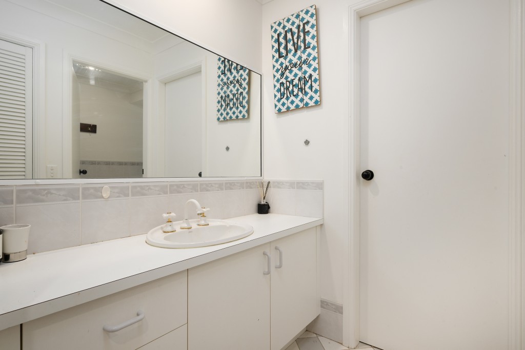 7 Anthony Crescent, Orange NSW 2800 - photo 11