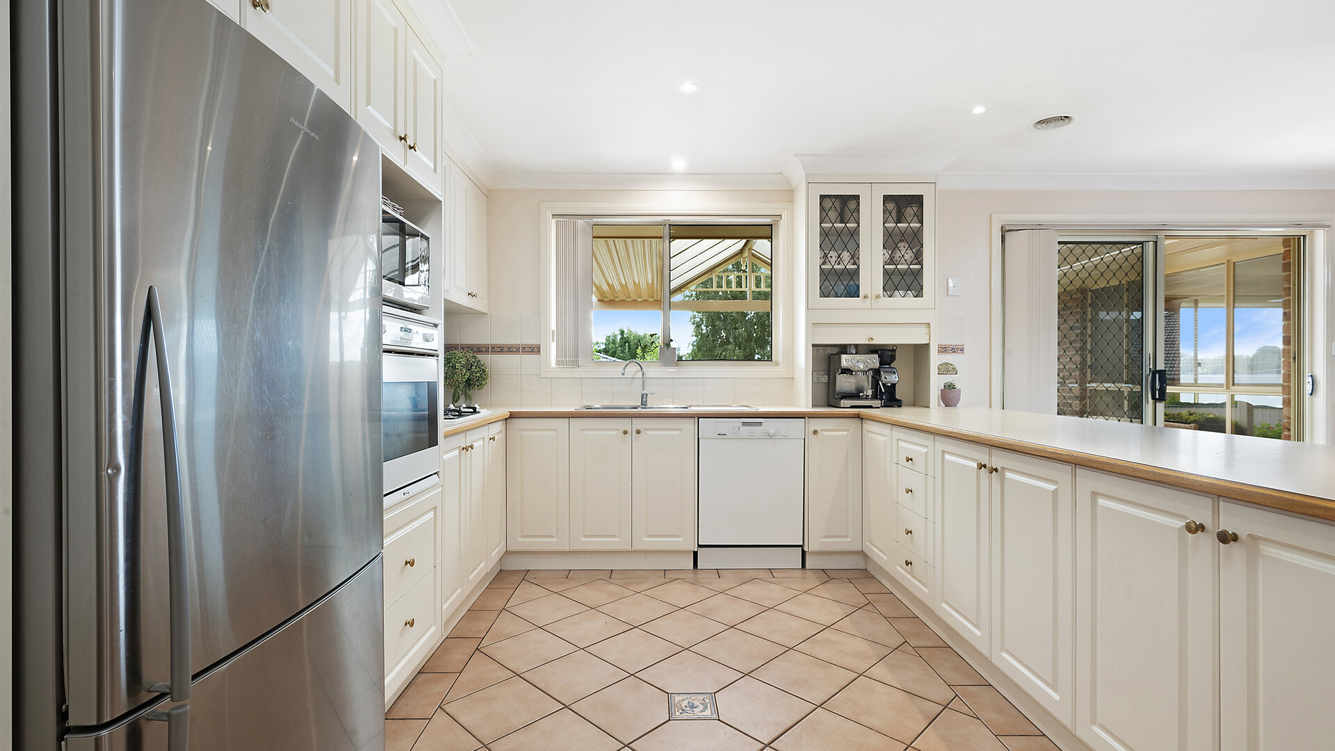 31 Lister Drive, Orange NSW 2800 - photo 3