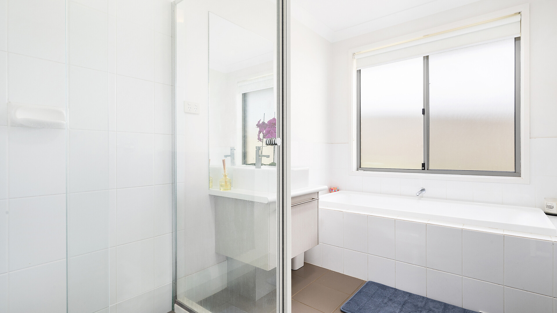2 Sullivan Circuit, Orange NSW 2800 - photo 11