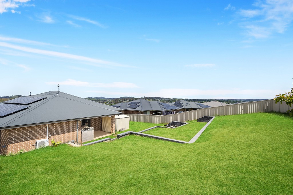 2 Sullivan Circuit, Orange NSW 2800 - photo 6