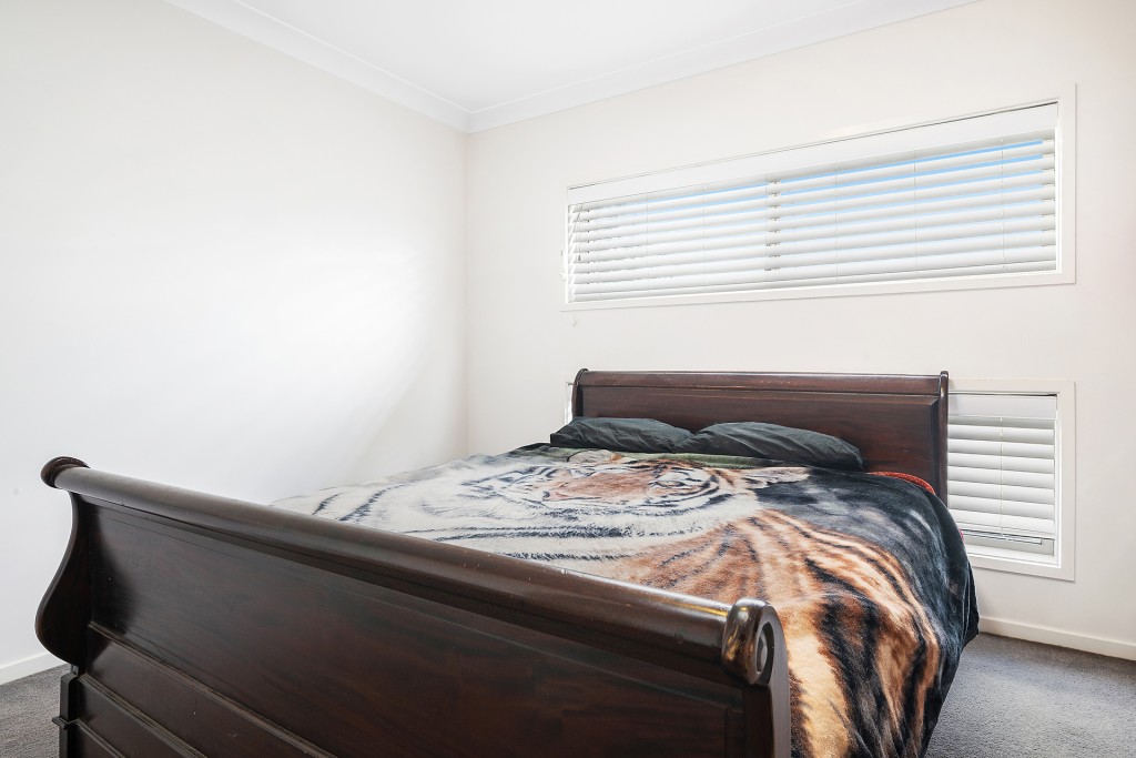 2 Sullivan Circuit, Orange NSW 2800 - photo 9