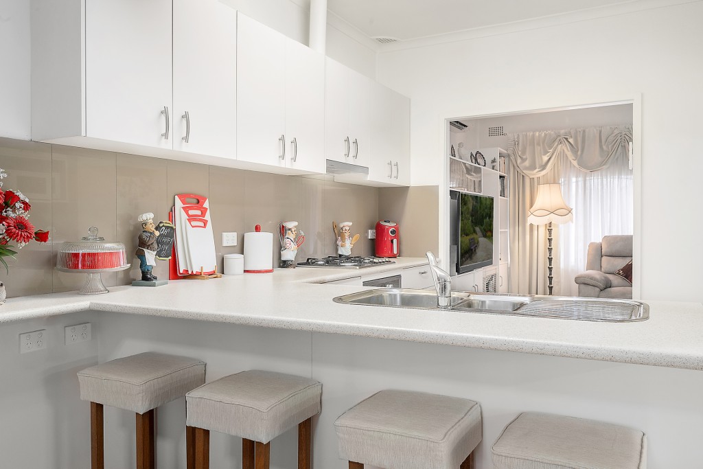 176 Clinton Street, Orange NSW 2800 - photo 2