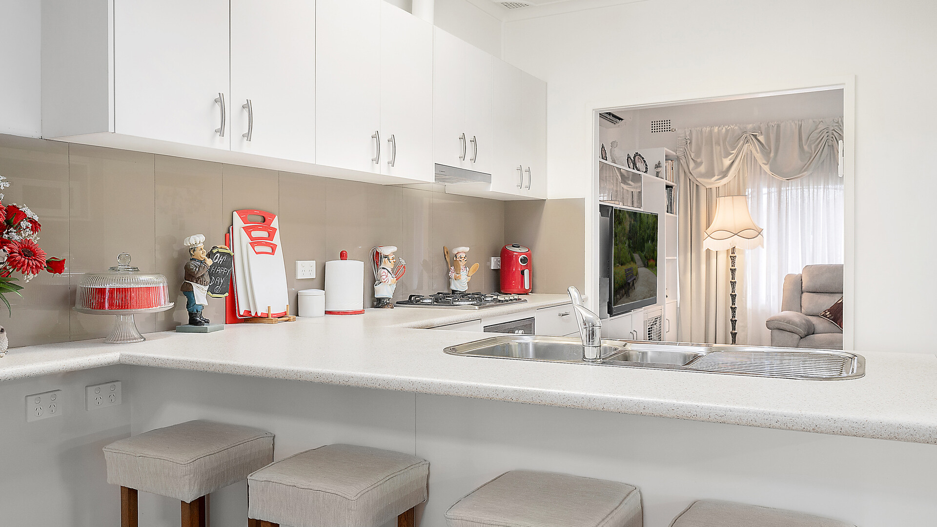 176 Clinton Street, Orange NSW 2800 - photo 2