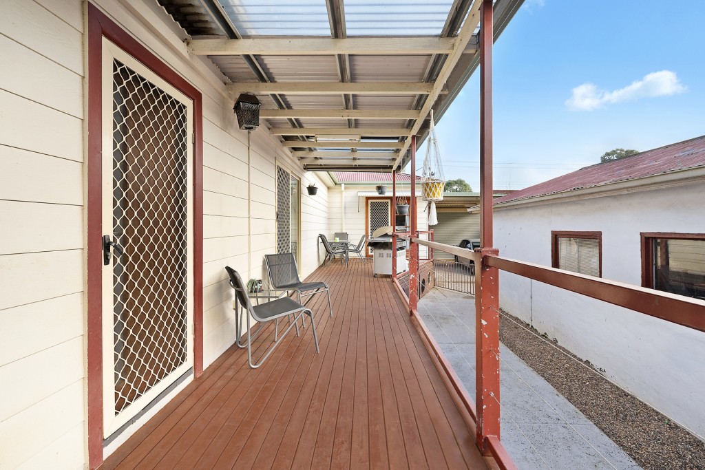 28 Kearneys Drive, Orange NSW 2800 - photo 13