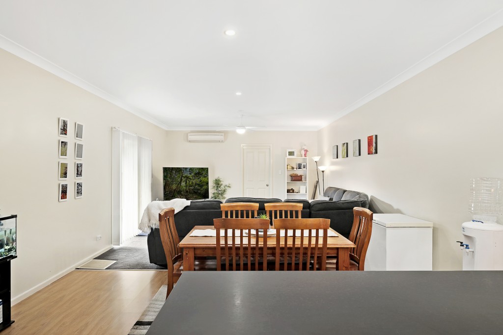 28 Kearneys Drive, Orange NSW 2800 - photo 3
