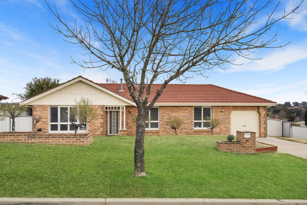 15 Turner Crescent, Orange NSW 2800 - McGrath Central West