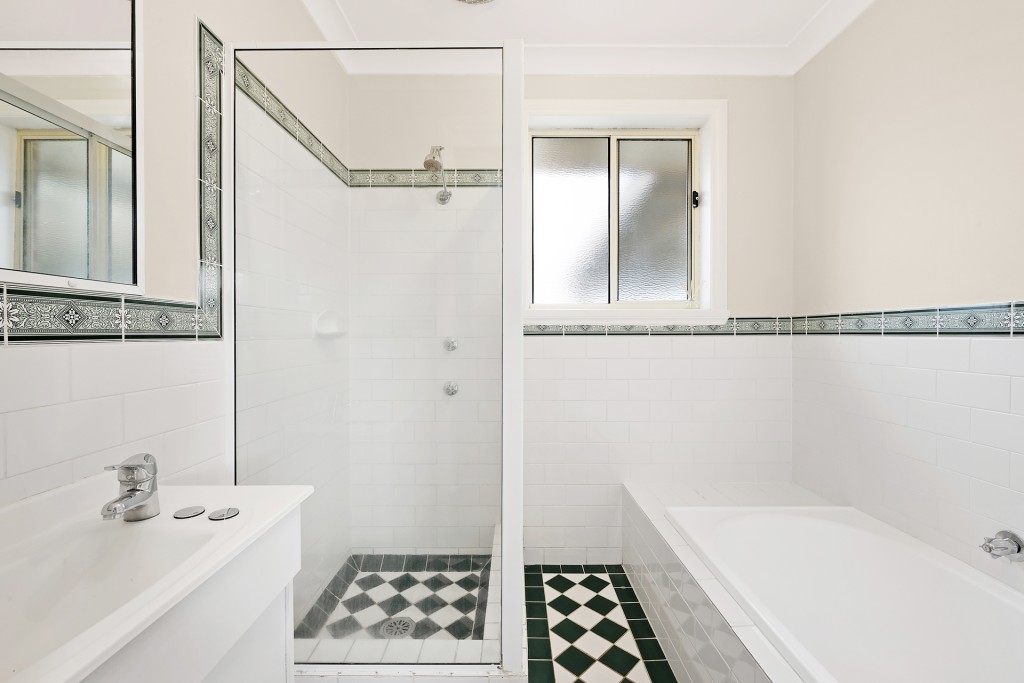 15 Turner Crescent, Orange NSW 2800 - photo 6