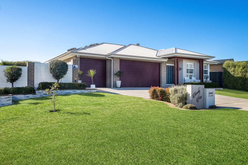 25 Haywood Drive, Orange NSW 2800 - McGrath Central West