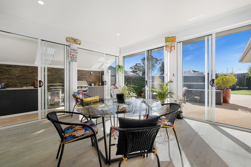 25 Haywood Drive, Orange NSW 2800 - photo 3