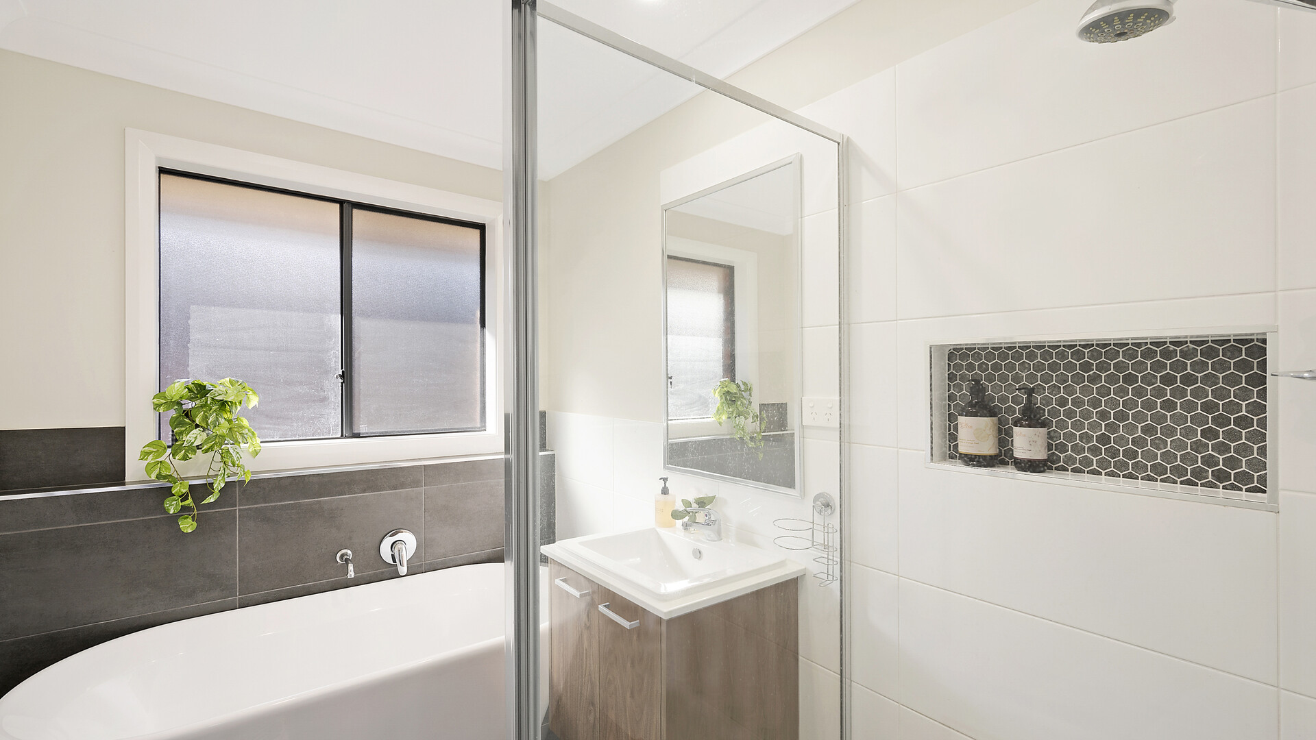 26 Tilston Way, Orange NSW 2800 - photo 11