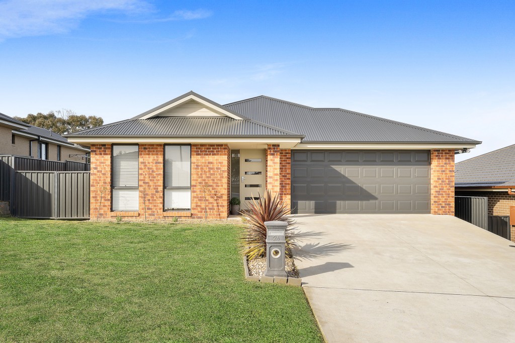 26 Tilston Way, Orange NSW 2800 - McGrath Central West