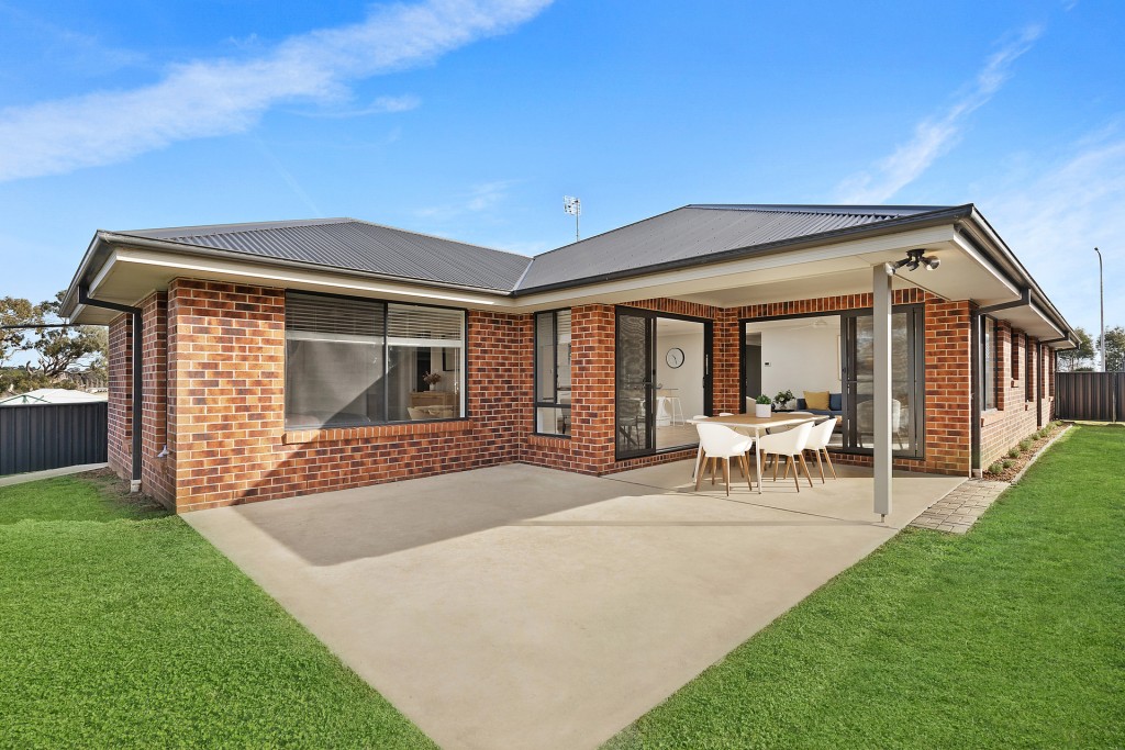 26 Tilston Way, Orange NSW 2800 - photo 12