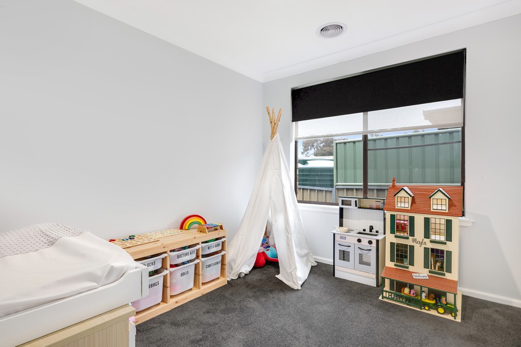 13 Kalkadoon Place, Orange NSW 2800 - photo 8