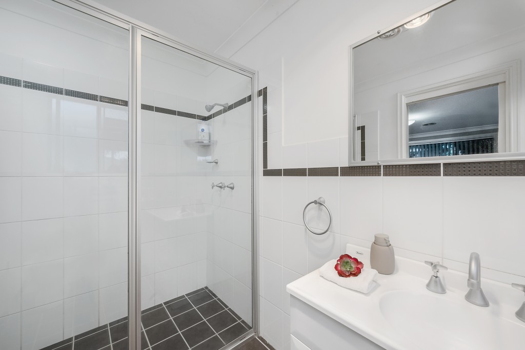 1 Bimble Close, Orange NSW 2800 - photo 14