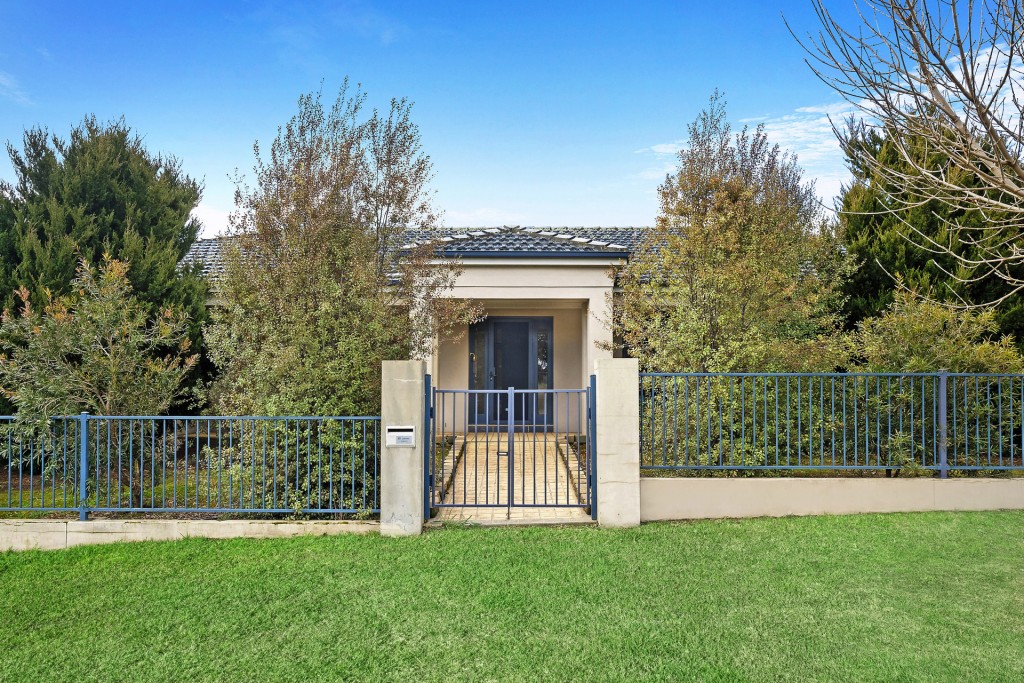 1 Bimble Close, Orange NSW 2800 - photo 17