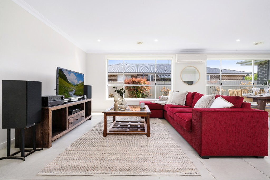 50 Molloy Drive, Orange NSW 2800 - photo 3