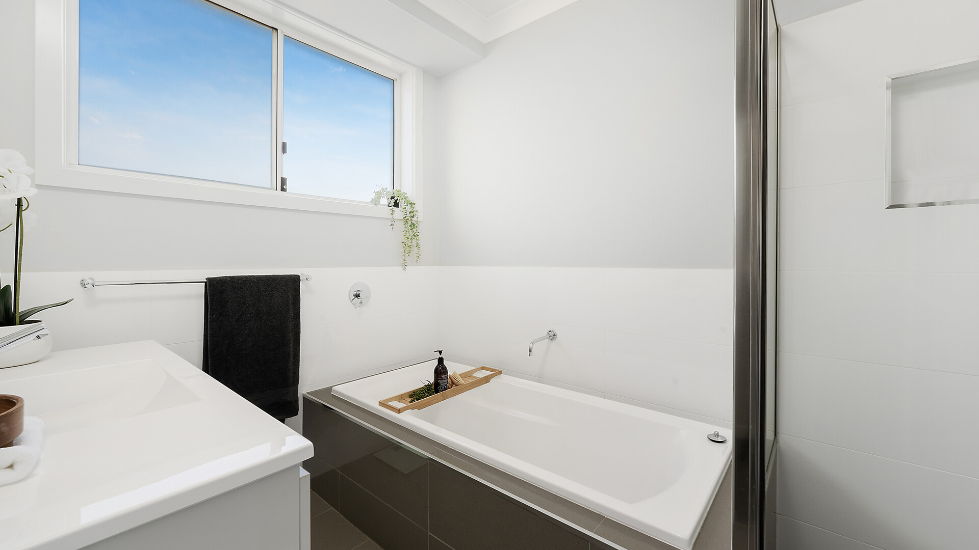 50 Molloy Drive, Orange NSW 2800 - photo 5