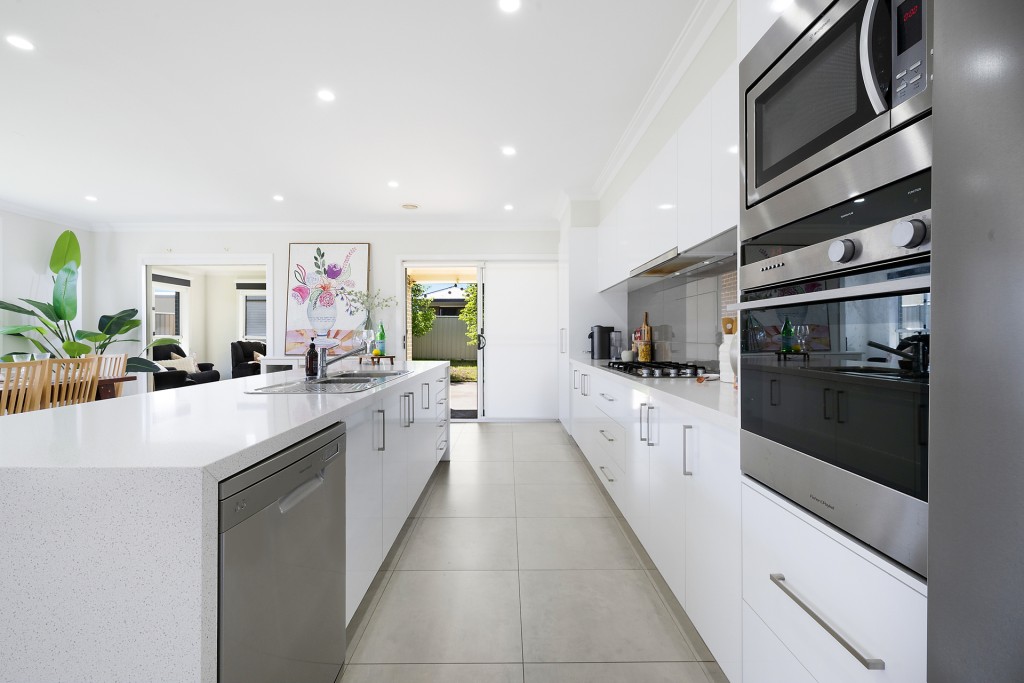 50 Molloy Drive, Orange NSW 2800 - photo 10