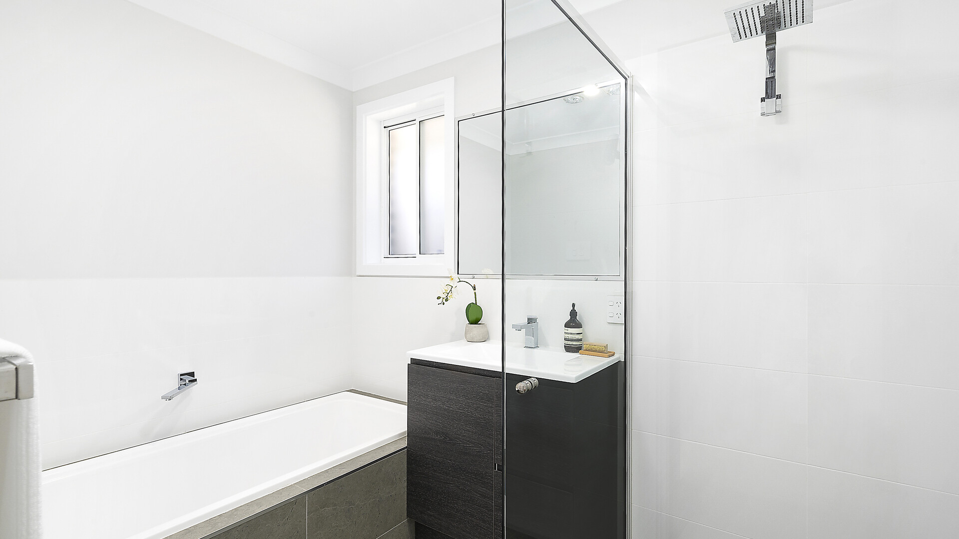 13 Pearl Court, Orange NSW 2800 - photo 14