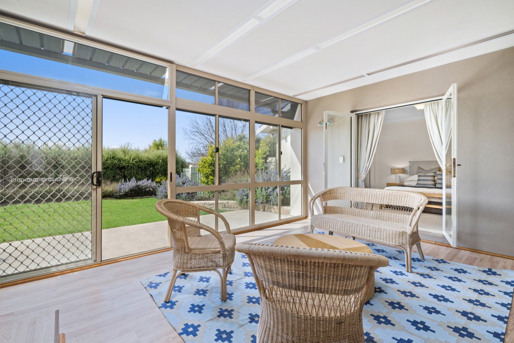 301 Dalton Street, Orange NSW 2800 - photo 16